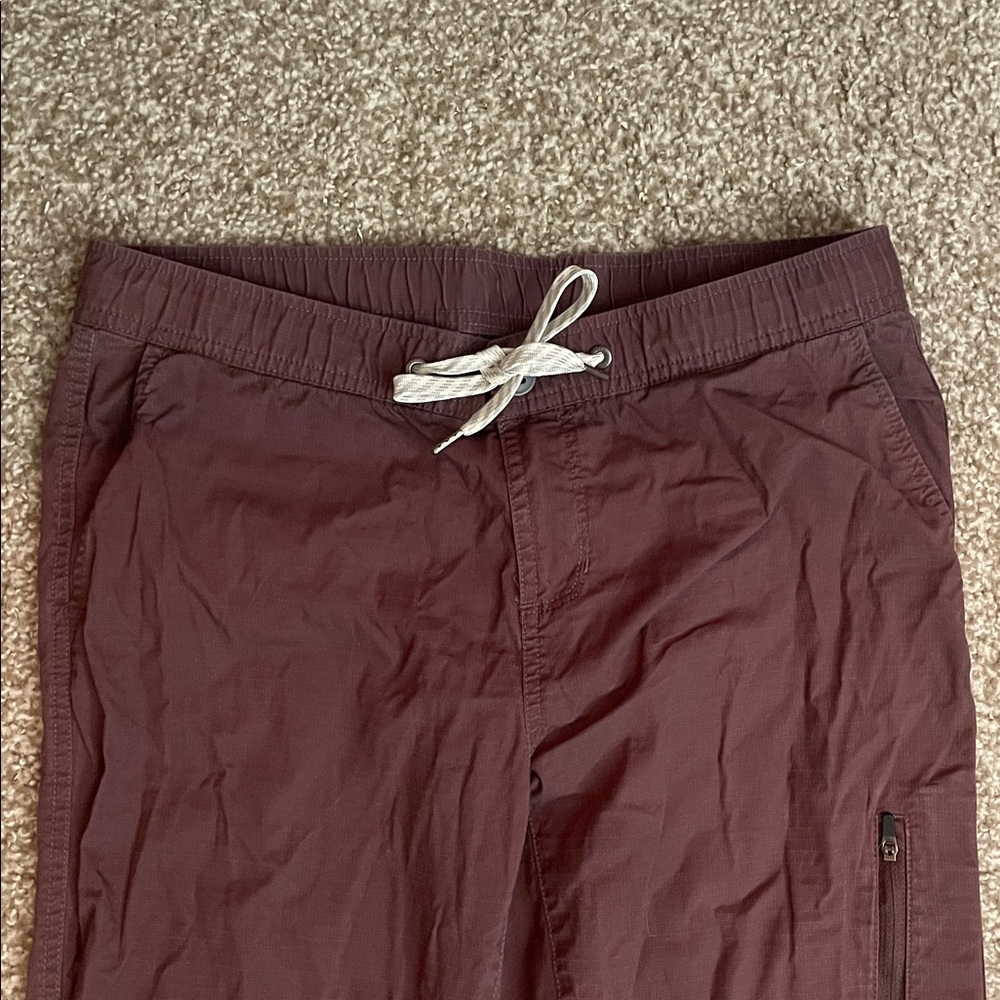 Vuori Women’s Ripstop Pants - Picture 4 of 9